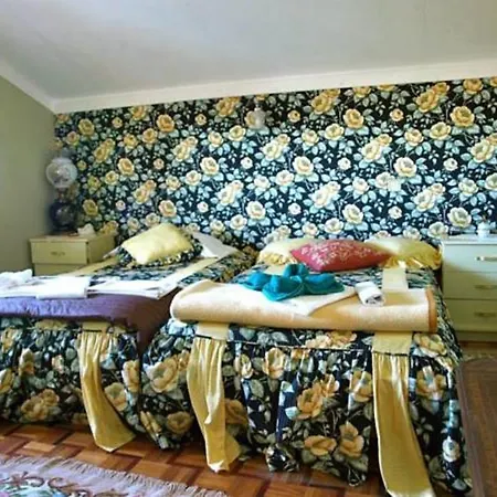 Casa De Burros Country house Chao da Va