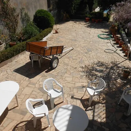 Casa De Burros Country house *