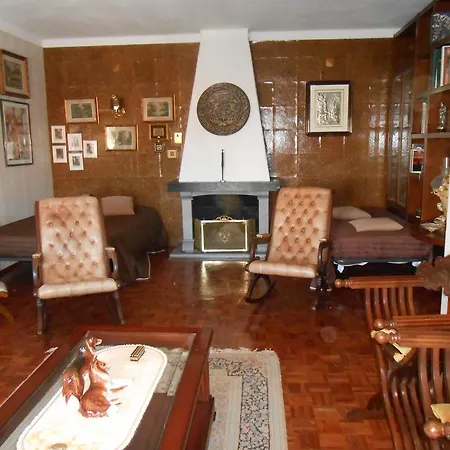 Casa De Burros Chao da Va