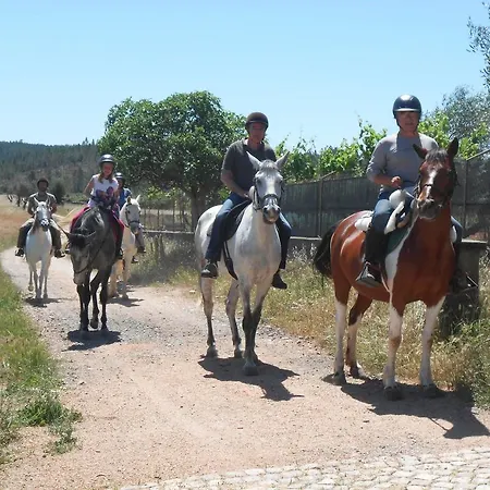 Casa De Burros Chao da Va